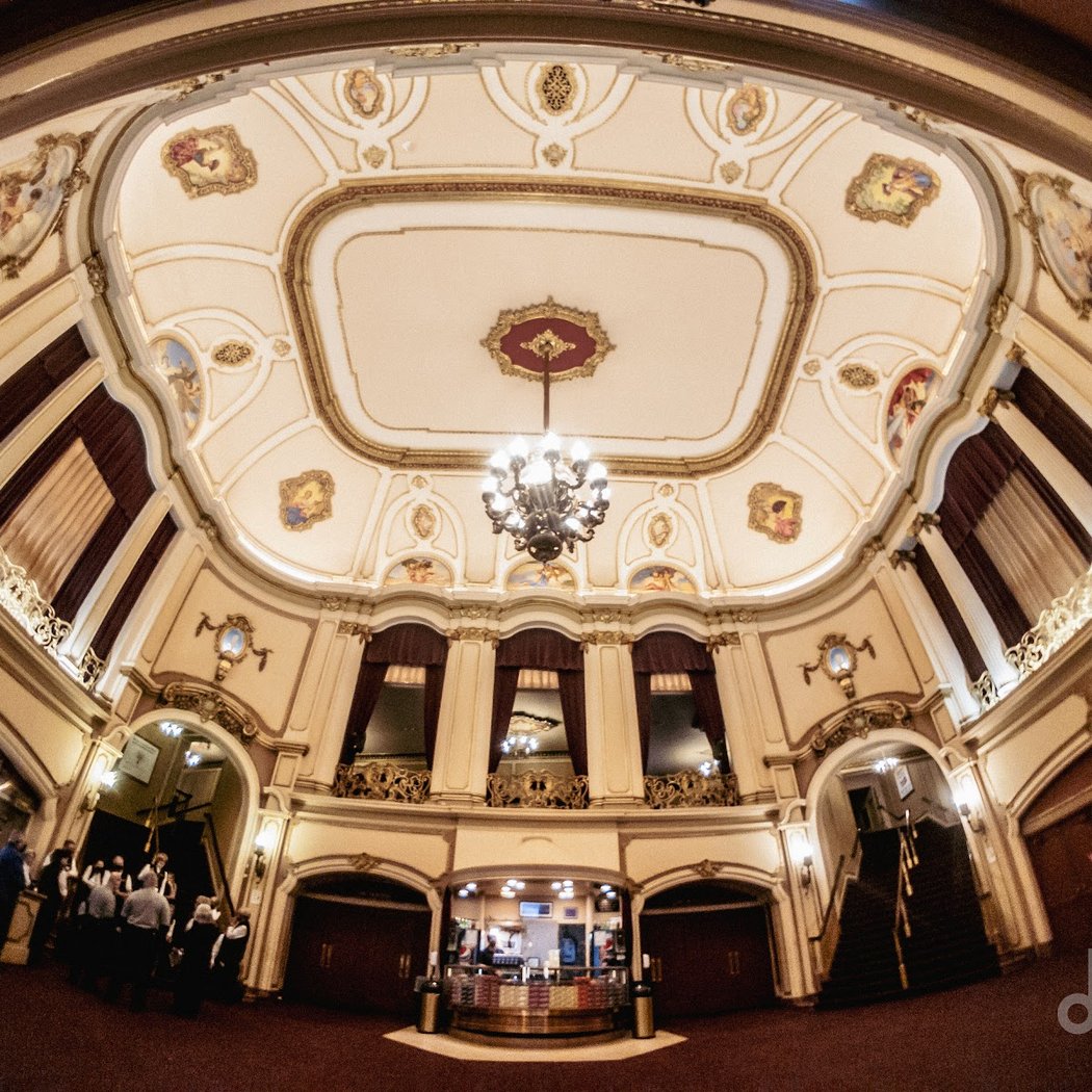 moe. 3